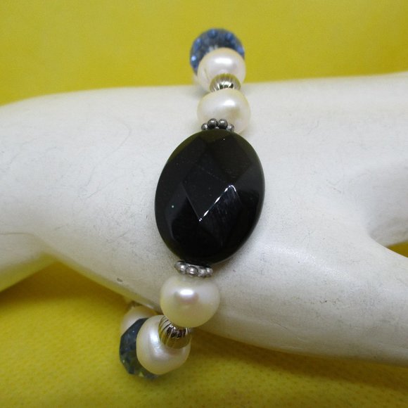 Genuine FRESH WATER PEARL Blue Faceted Crystal Bracelet Large Black Faceted Bead - Picture 4 of 13